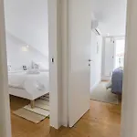 Lovely Duplex With Balcony Lisboa