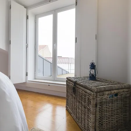 Lovely Duplex With Balcony דירה