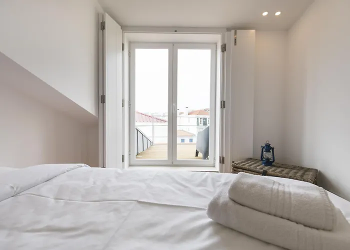 Apartment Lovely Duplex With Balcony Lisbon