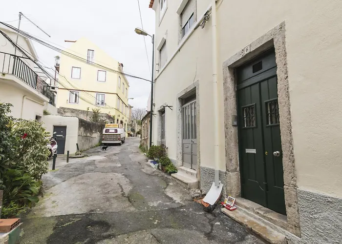 Apartment Lovely Duplex With Balcony Lisbon