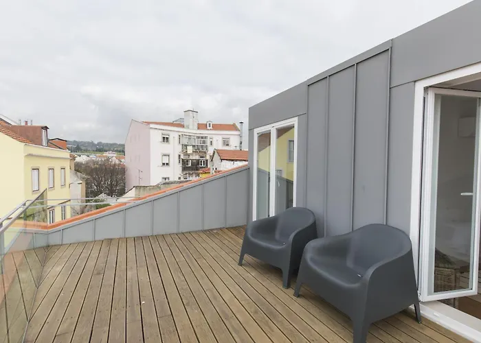 Apartment Lovely Duplex With Balcony Lisbon